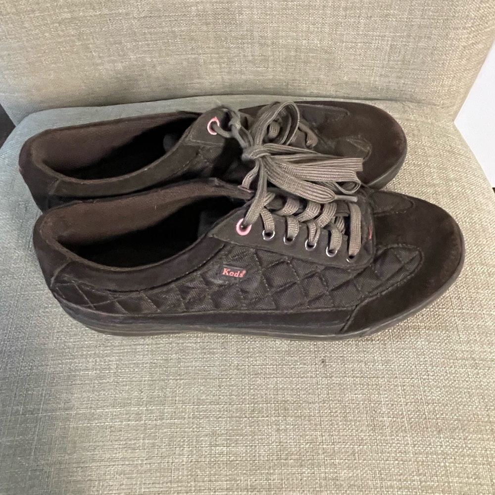 KEDS - Picture 2 of 7